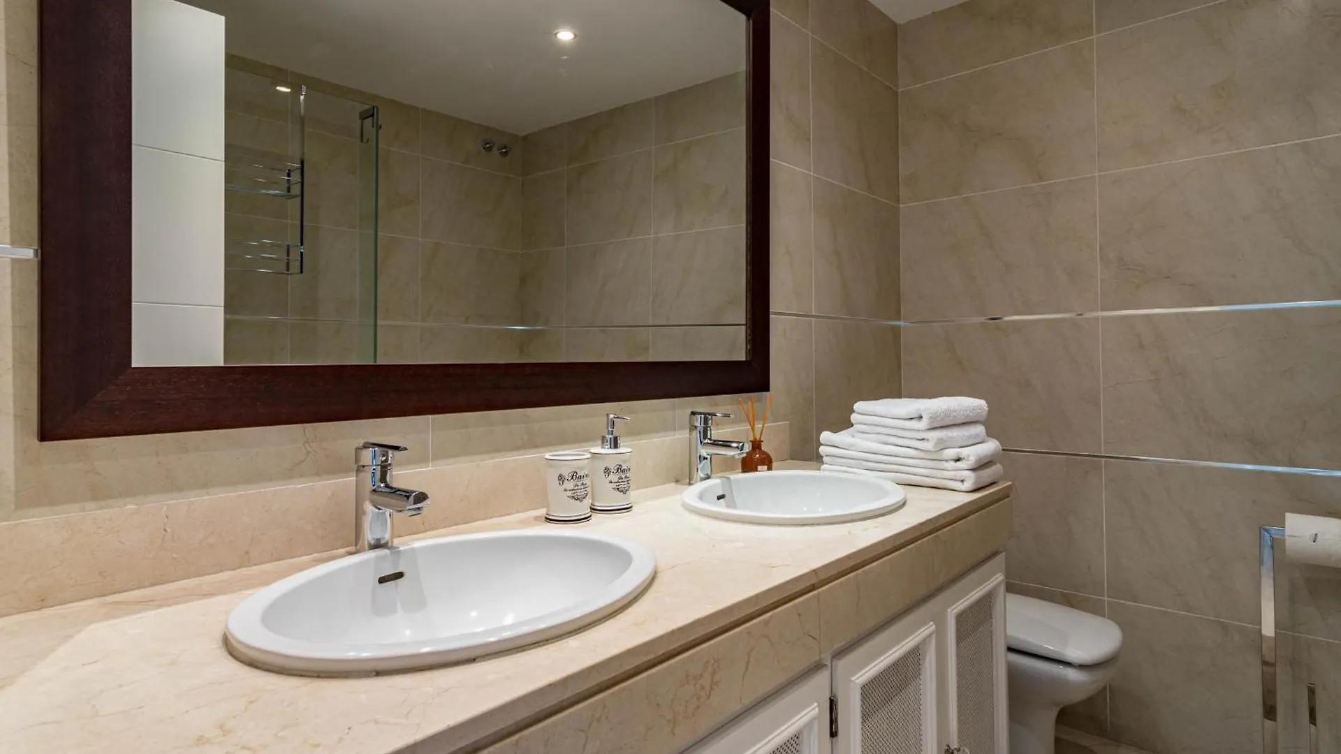Ap103- Aloha Pueblo Marbella By Roomservices 0*,  Španělsko