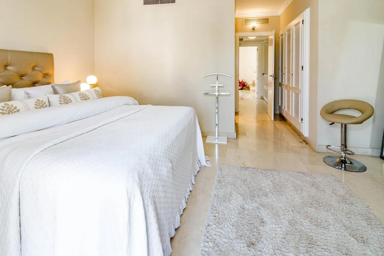 Ap103- Aloha Pueblo Marbella By Roomservices